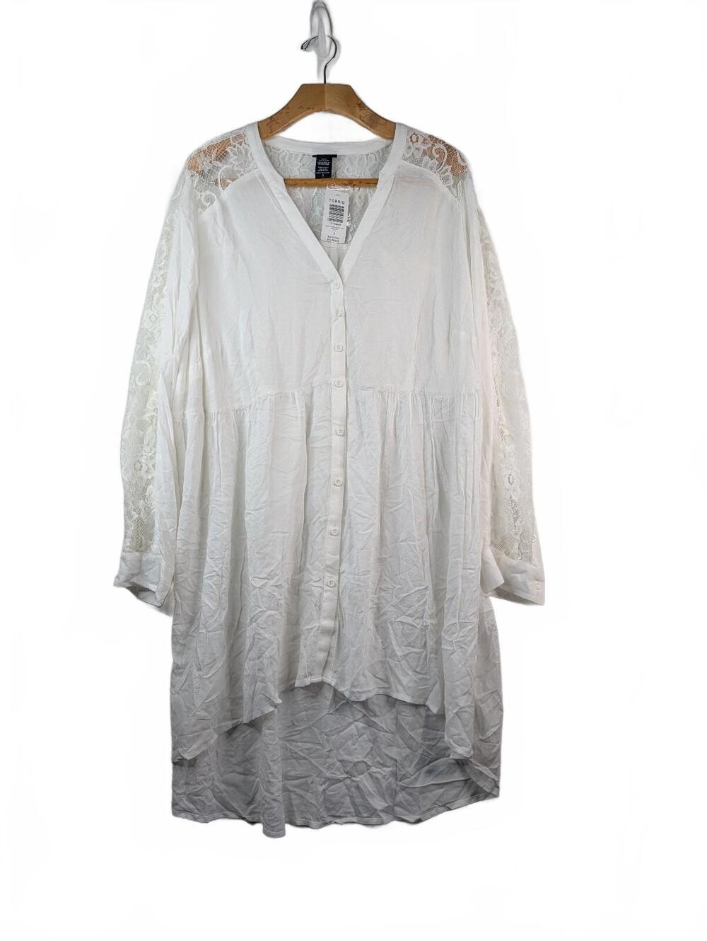 NWT Torrid white lace trim long sleeve dress size 3X